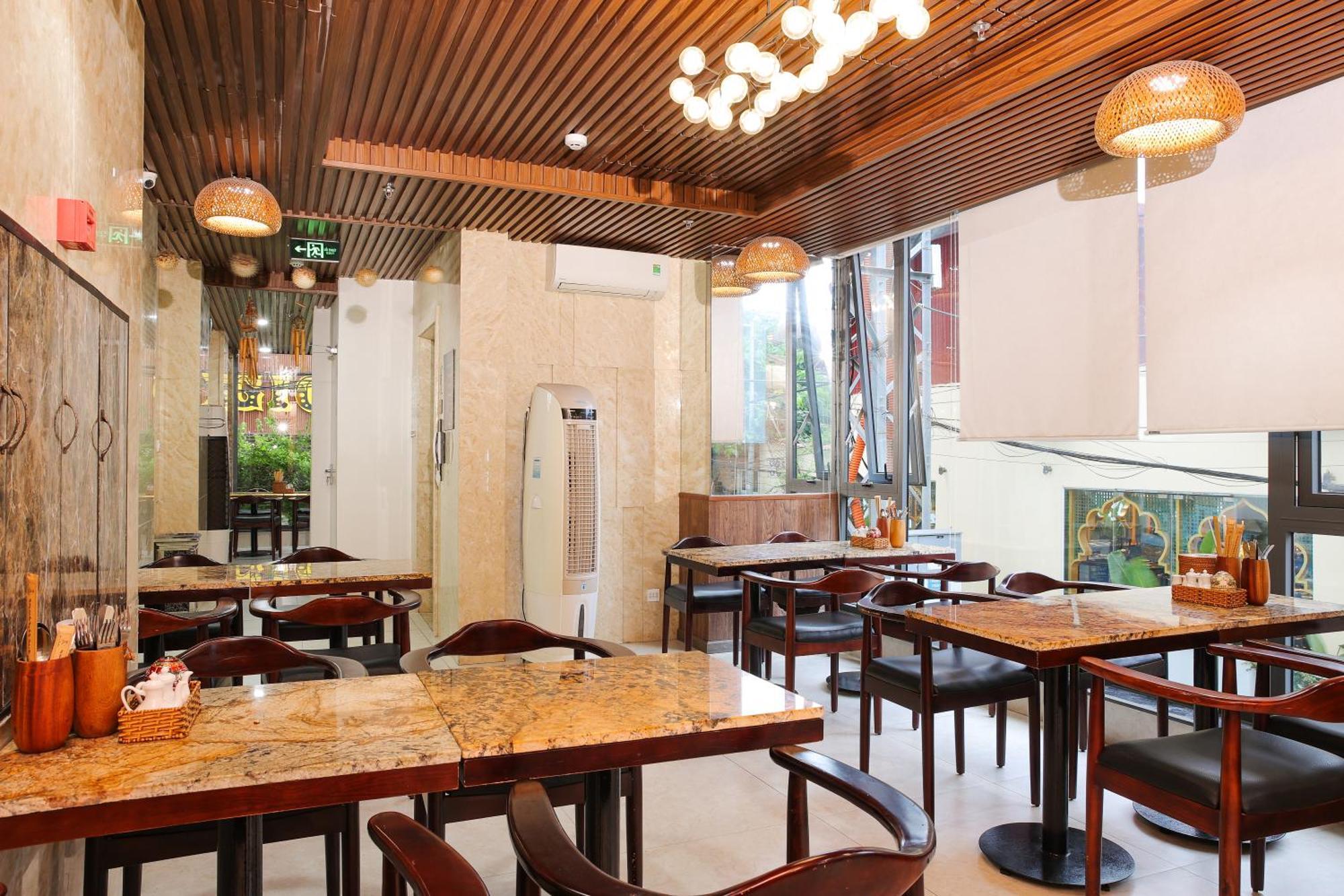 נה טראנג Azura Gold Hotel & Apartment מראה חיצוני תמונה